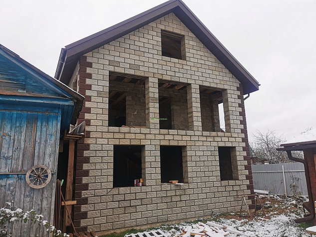 дом из теплоблоков п. Каримово Костромской район.