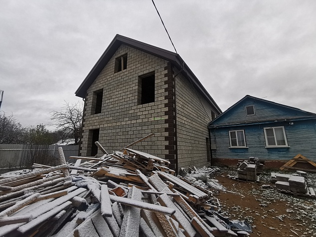 дом из теплоблоков п. Каримово Костромской район.