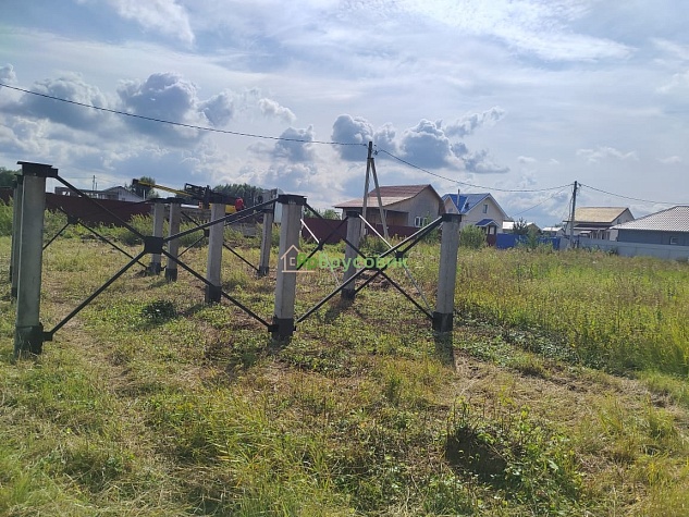 Монтаж свайного фундамента с увеличенным цоколем 